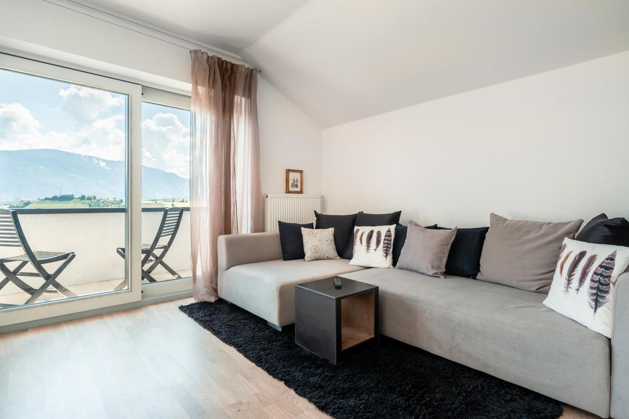 Villa Maria Boutique Apartment St Pauls アッピアーノ・スッラ・ストラーダ・デル・ヴィーノ エクステリア 写真