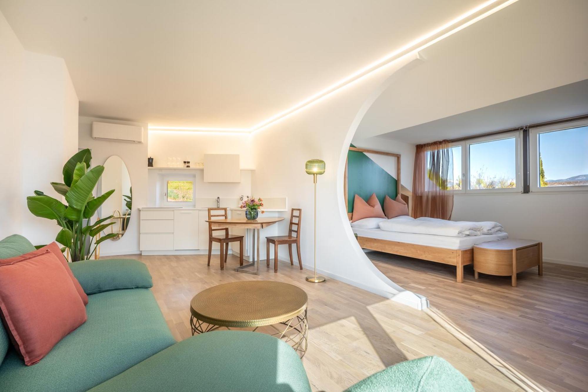 Villa Maria Boutique Apartment St Pauls アッピアーノ・スッラ・ストラーダ・デル・ヴィーノ エクステリア 写真